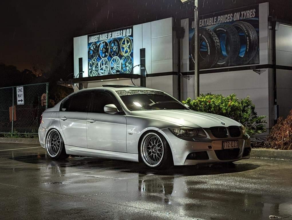 D-Speed  DS-06 18x9.5 +30 5x120