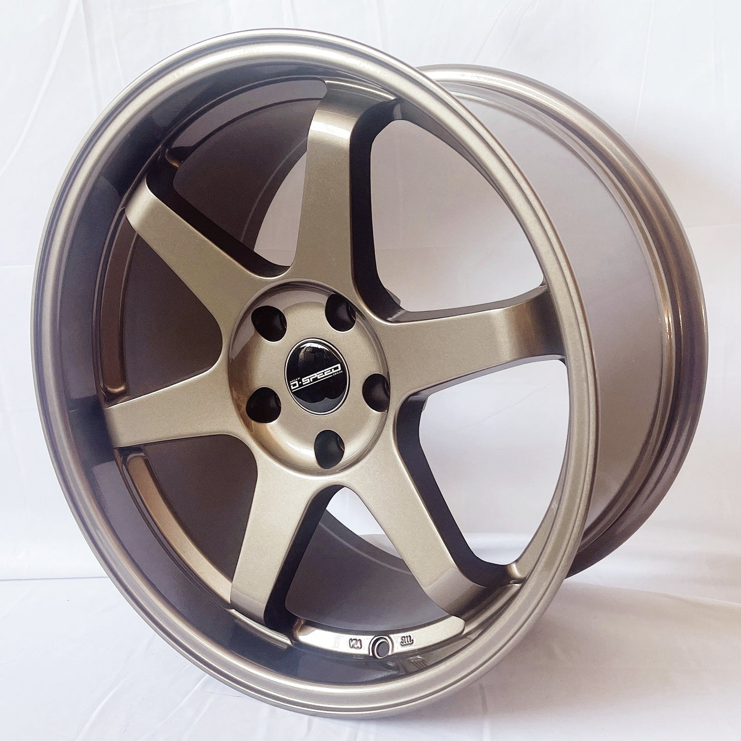 D-Speed DS-04 18x9.5 +22 5x114.3 Bronze