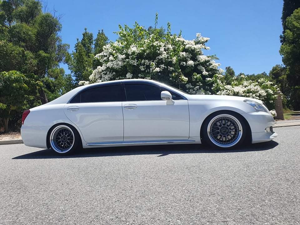 D-Speed  DS-06 19X9.5 +25 & 19x10.5 +20 5x114.3 Staggered Wheel and Tyre packages