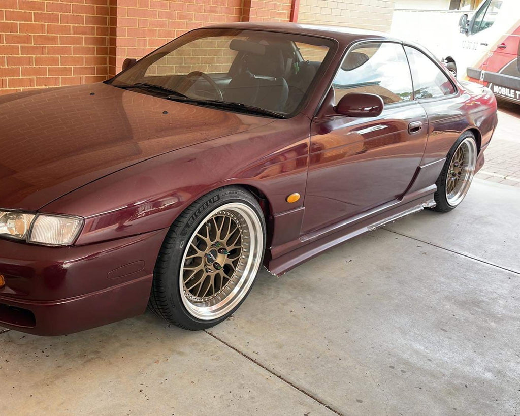D-Speed  DS-06 18x9.5 +22 5x114.3